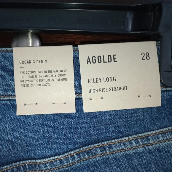 Agolde Riley High Rise Straight in Pose - Picture 7 of 9